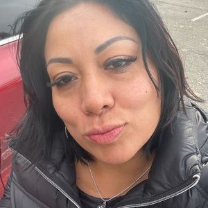 Meet your Posher, Rosa